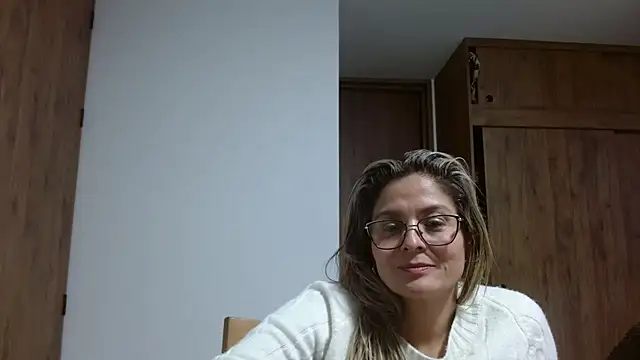 linda-mature43 online show from 11-06-25, 01:28