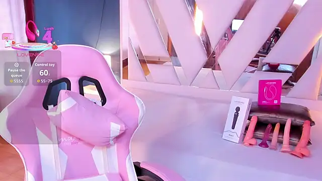 mia kinky1 online show from 10-22-25, 06:07