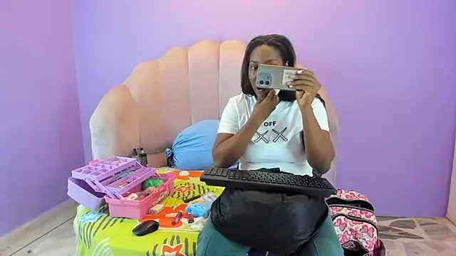 camilasandoval1 online show from 09-24-25, 03:10