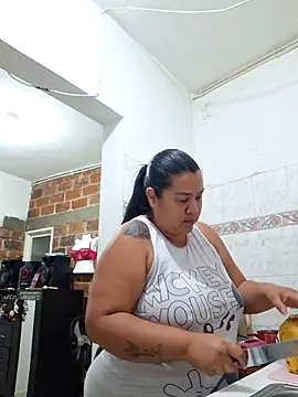 NARNYALABELLA online show from 10-14-25, 11:38