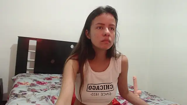 Snapshot of nathaly_jones_ chatting on 11-04-25, 12:15 nathaly jones online show from 11-04-25, 12:15