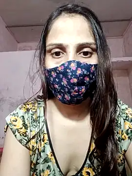 Snapshot of SOFIIYAA chatting on 09-21-25, 06:15 SOFIIYAA online show from 09-21-25, 06:15