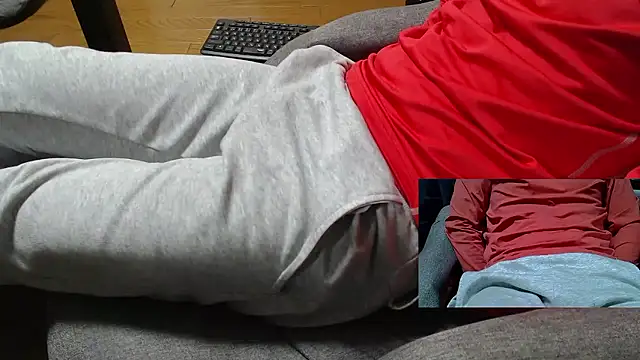 Snapshot of Yasu2000 chatting on 02-03-26, 06:40 Yasu2000 online show from 02-03-26, 06:40