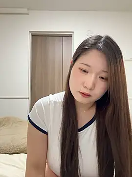 Snapshot of _YUNOo0_ chatting on 04-10-26, 12:43 YUNOo0 online show from 04-10-26, 12:43