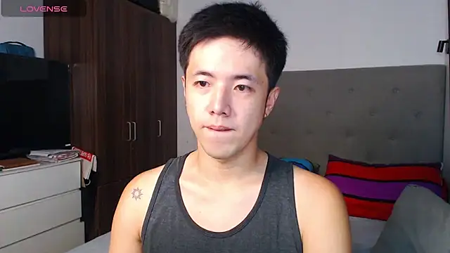 Snapshot of Addictiveboi chatting on 02-11-26, 03:00 Addictiveboi online show from 02-11-26, 03:00