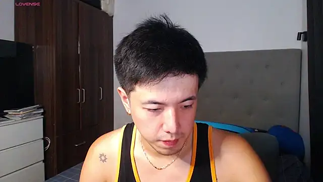 Snapshot of Addictiveboi chatting on 03-03-26, 06:41 Addictiveboi online show from 03-03-26, 06:41