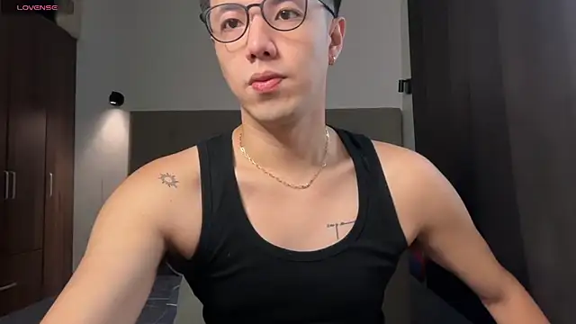 Addictiveboi online show from 05-02-26, 01:43