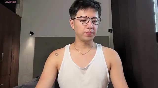Addictiveboi online show from 05-08-26, 03:23