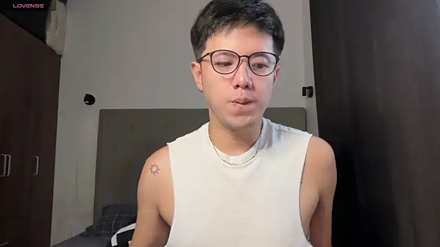 Addictiveboi online show from 05-09-26, 02:17