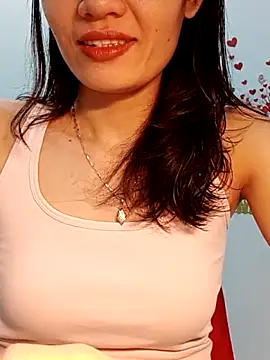 Hinna x online show from 05-08-26, 02:22