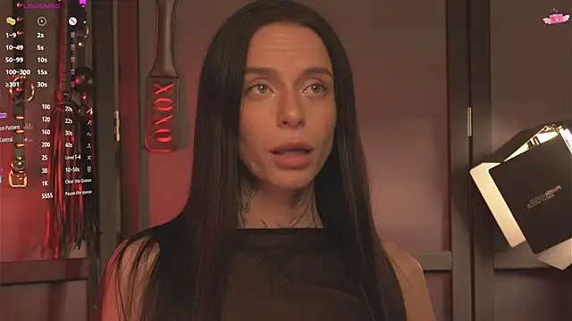 Snapshot of livia_starwars chatting on 10-01-25, 09:21 livia starwars online show from 10-01-25, 09:21