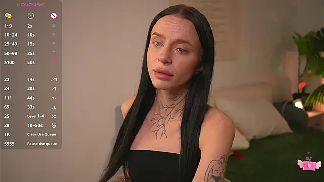 livia starwars online show from 03-25-26, 09:10