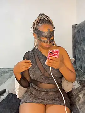 wellbuiltDiosa online show from 11-13-25, 09:14