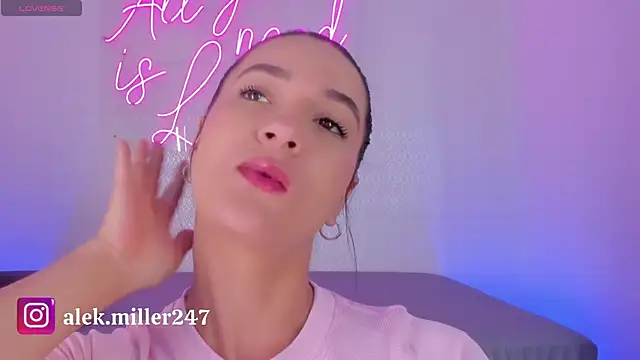 aleksandramiller  online show from 09-15-25, 12:38