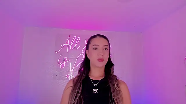 aleksandramiller  online show from 05-09-26, 12:54