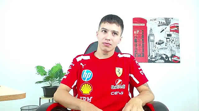 Cumandres18 online show from 10-10-25, 02:16