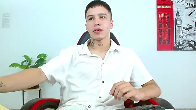 Cumandres18 online show from 03-16-26, 02:43