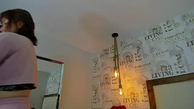 GIANAMILLER6 online show from 06-17-26, 12:18