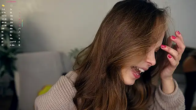 Snapshot of OdellaGillingham chatting on 10-13-25, 06:41 OdellaGillingham online show from 10-13-25, 06:41