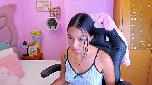 EmmaAnturin online show from 09-24-25, 08:45