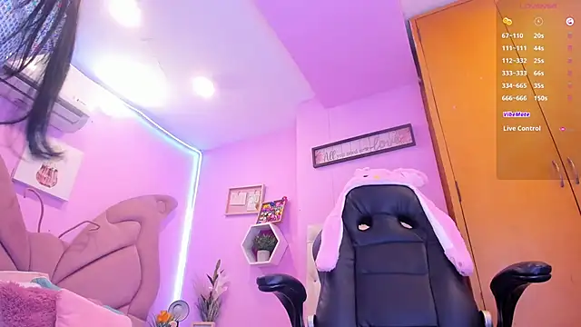 EmmaAnturin online show from 10-09-25, 10:30