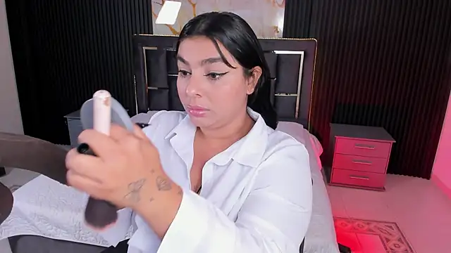 Hannasscott online show from 10-20-25, 11:32