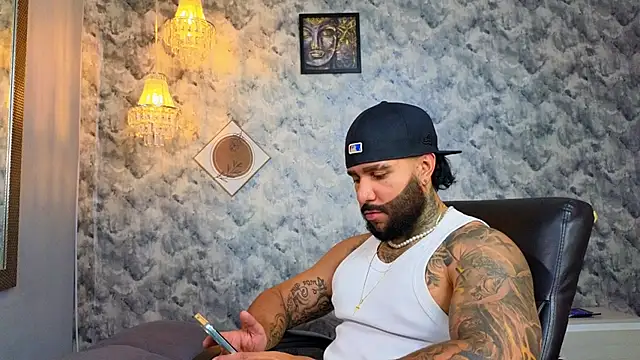 Apolo rousse1 online show from 01-17-26, 09:29