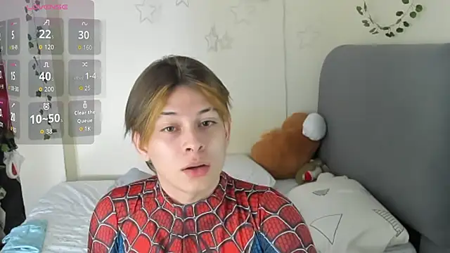 Felix art online show from 10-30-25, 07:03