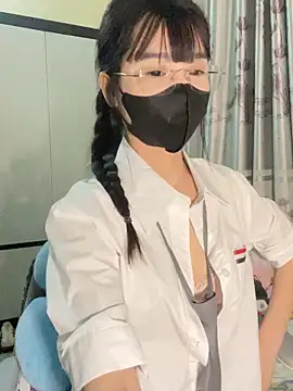 Dior baby online show from 12-17-25, 01:28