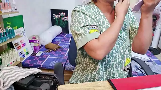 MichiLovely online show from 10-30-25, 08:20