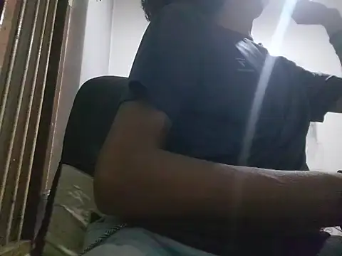 Ashy2001 online show from 09-17-25, 01:57