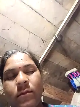 Snapshot of Radha_hotx chatting on 09-08-25, 07:24 Radha hotx online show from 09-08-25, 07:24