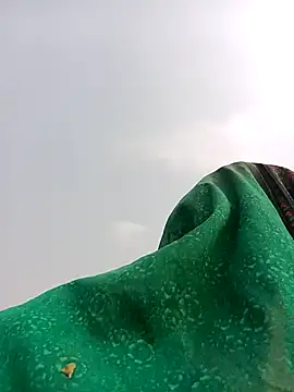 Snapshot of Radha_hotx chatting on 10-23-25, 09:41 Radha hotx online show from 10-23-25, 09:41