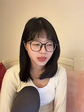 Ella-A9 online show from 02-04-26, 04:02