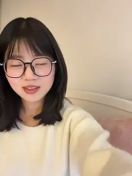 Ella-A9 online show from 02-07-26, 04:22