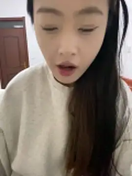 MengMeng0515 online show from 12-03-25, 11:41