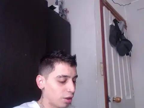 xalejo max online show from 11-18-25, 04:44