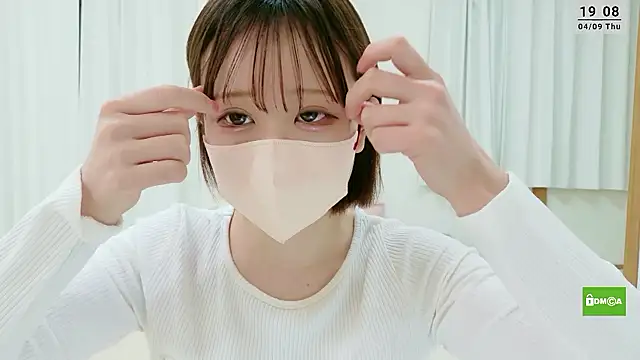 Snapshot of -nene-chan chatting on 04-09-26, 10:09 -nene-chan online show from 04-09-26, 10:09