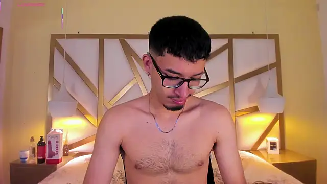Jaxon Carter online show from 05-12-26, 02:30