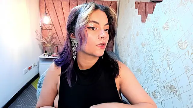 Snapshot of Kiara_Cruz__ chatting on 03-03-26, 08:37 Kiara Cruz online show from 03-03-26, 08:37