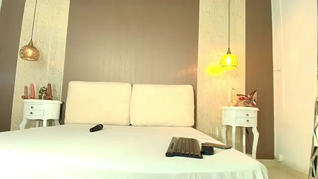 Tiifany Baker online show from 01-13-26, 07:30