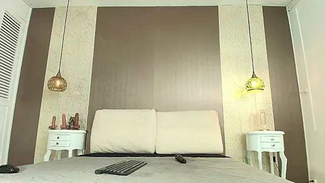 Tiifany Baker online show from 02-13-26, 08:05