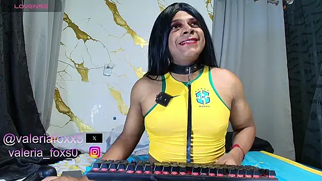 valeriafoxx3 online show from 06-24-26, 11:15