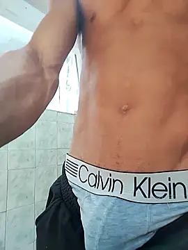 Brayanellatino online show from 03-02-26, 03:41