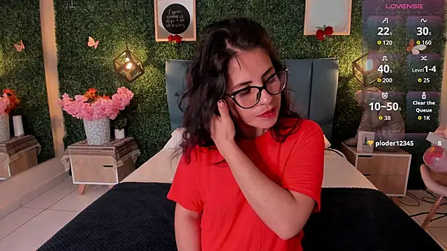 Linagh  online show from 09-13-25, 12:16