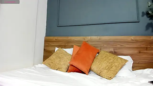 Mia smith x1 online show from 11-20-25, 07:57