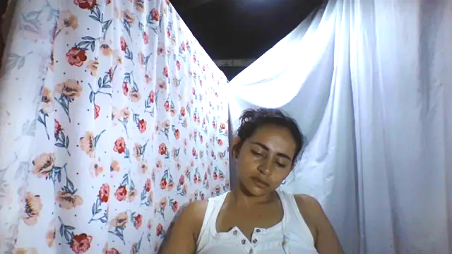 Anabelhotxx16 online show from 09-28-25, 02:17