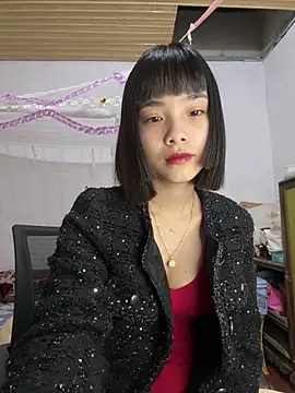 Snapshot of andymi1 chatting on 05-10-26, 02:28 andymi1 online show from 05-10-26, 02:28