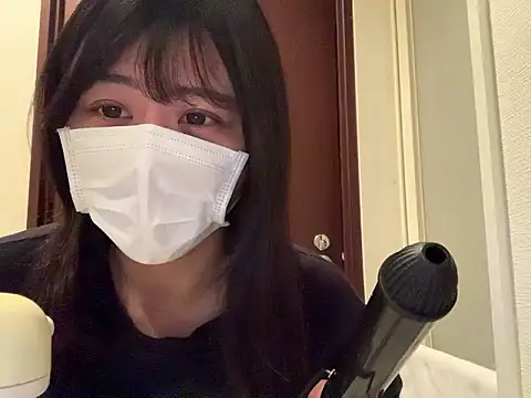 Snapshot of 0p-saki-p0 chatting on 03-12-26, 11:11 0p-saki-p0 online show from 03-12-26, 11:11