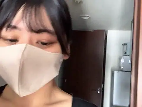 Snapshot of 0p-saki-p0 chatting on 03-21-26, 01:43 0p-saki-p0 online show from 03-21-26, 01:43